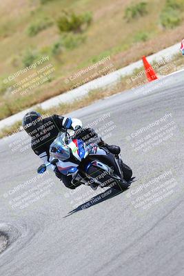 media/Apr-23-2023-TrackXperience (Sun) [[90816c9ee1]]/Level 1/session 4 turn 4/